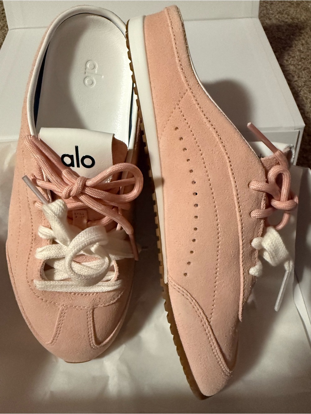 ALO Yoga Women’s Blush Pink Suede Lace-Up Sneakers - Picture 2 of 4
